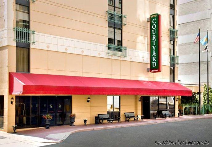 Courtyard Wilmington Downtown Otel Dış mekan fotoğraf